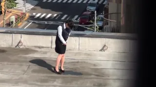 Japanese lady pissing in public